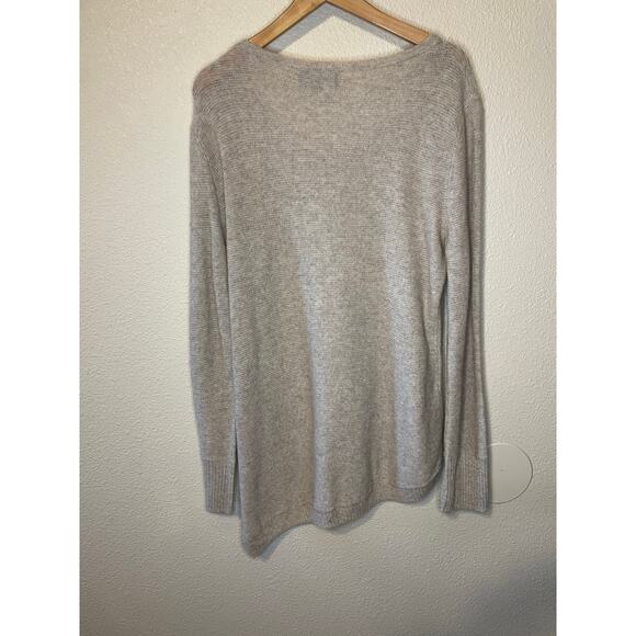 Philippe Le Bac Cashmere Gray/Tan Asymmetrical Hem Pull On Knit Sweater 3 (L) - Picture 2 of 14
